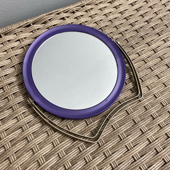 Mirror - Picture 2 of 2